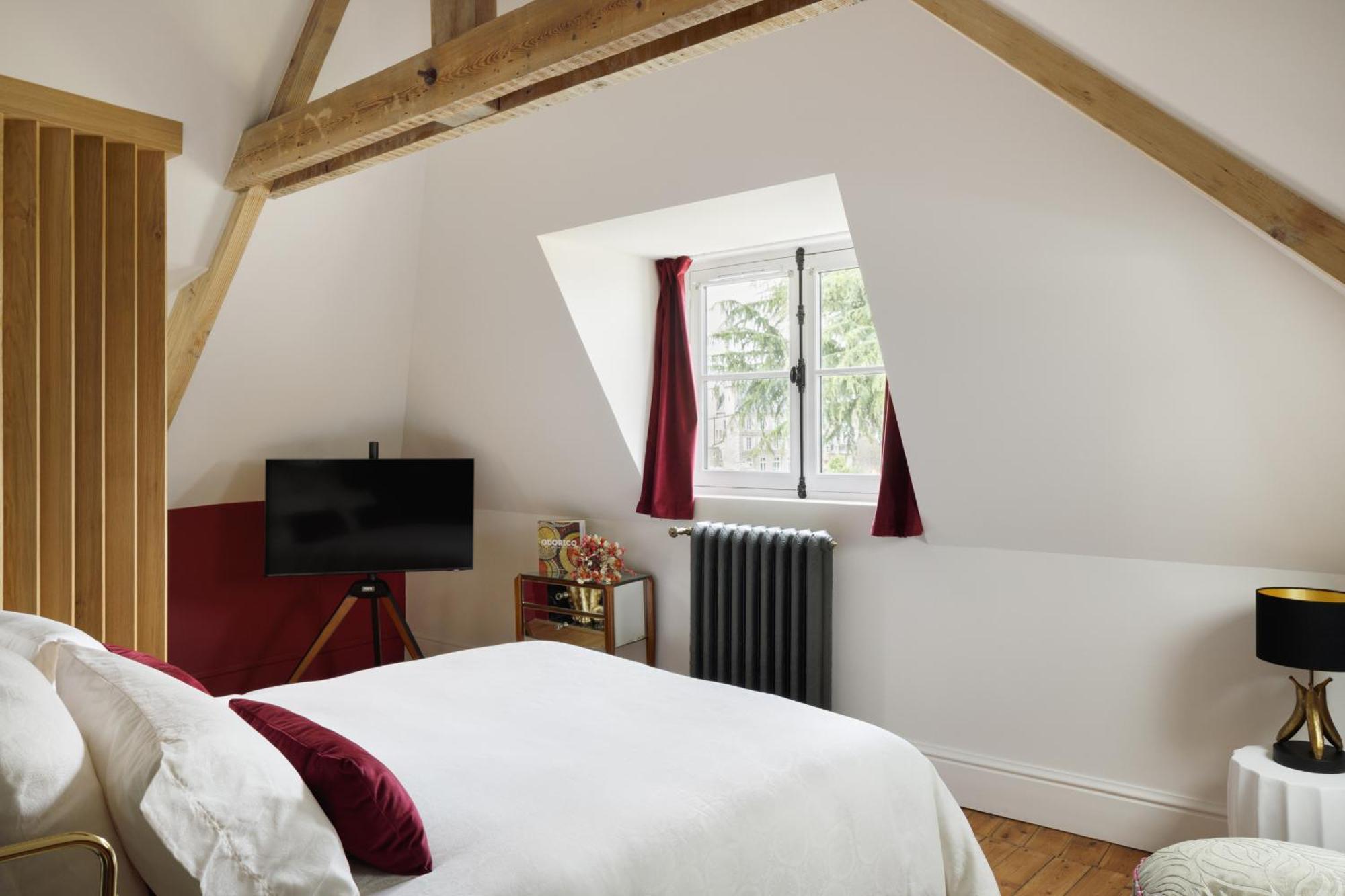 Clos Du Cedre - Chambres D'Hotes D'Exception, Luxury B&B A Dinan Quarto foto